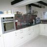     (-).  - 231.000 EUR -  (4)