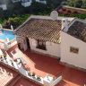          .  - 220.000 EUR -  (2)