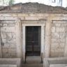 Vergina Archeological Museum - Tomb 001